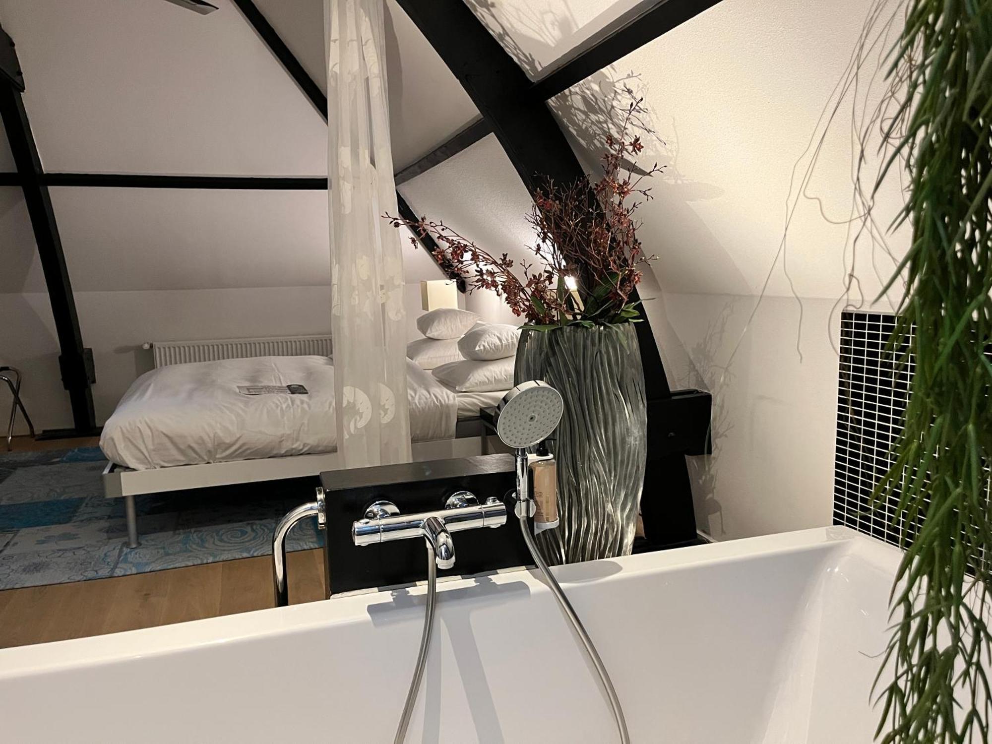 Hotel Villa Ruimzicht Doetinchem Bagian luar foto