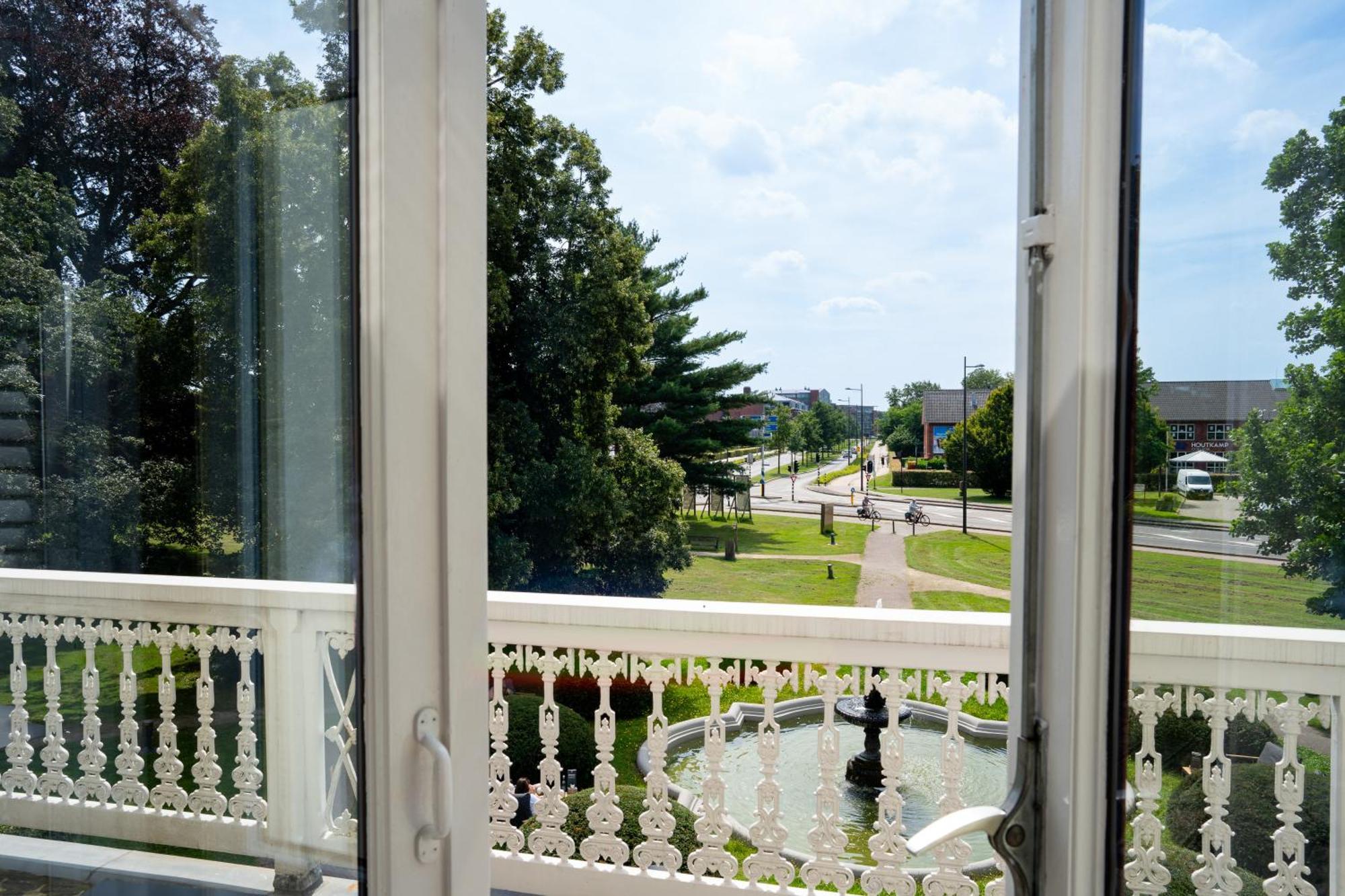 Hotel Villa Ruimzicht Doetinchem Bagian luar foto