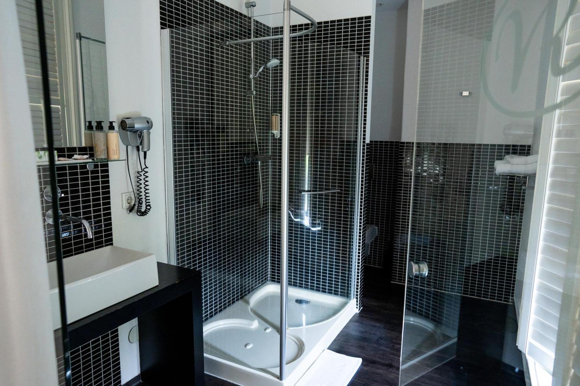 Hotel Villa Ruimzicht Doetinchem Bagian luar foto