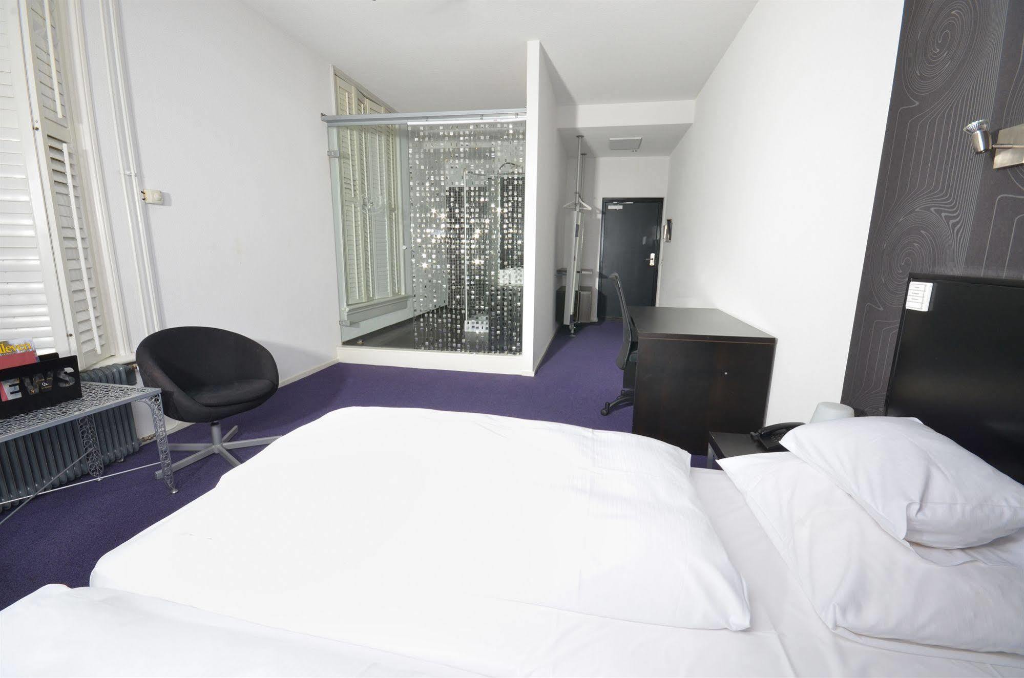 Hotel Villa Ruimzicht Doetinchem Bagian luar foto